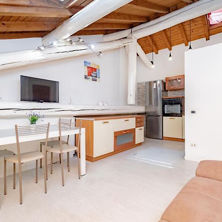 Appartamento Bergamo 24 Bagian luar foto