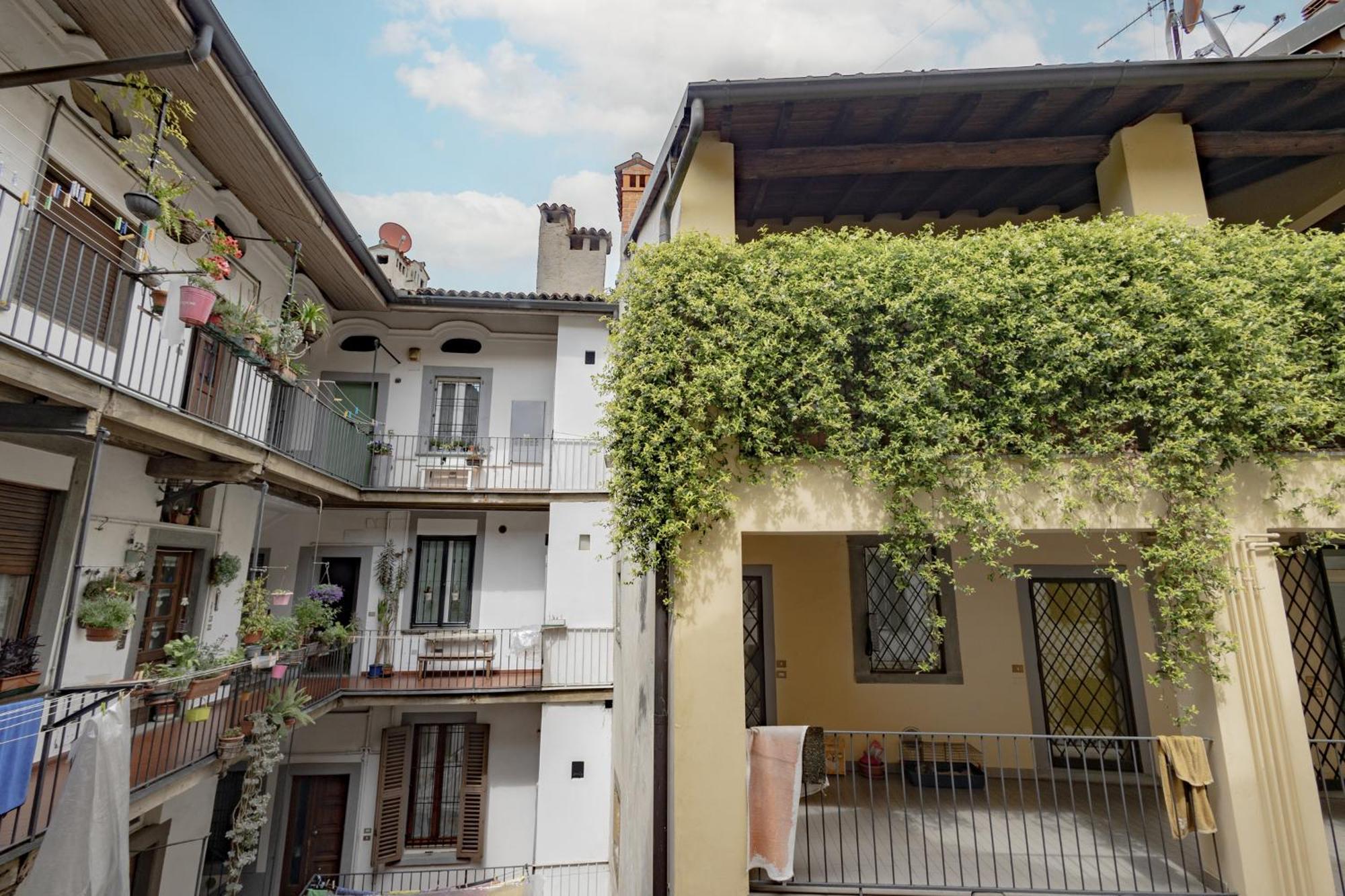 Appartamento Bergamo 24 Bagian luar foto